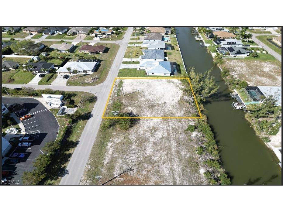 2247 SW 17th Place Cape Coral FL 33991 2026012963 image3