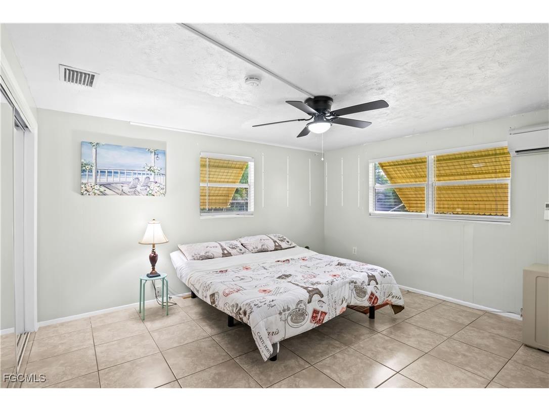 2248 Ephraim Avenue Fort Myers FL 33907 2025016434 image23