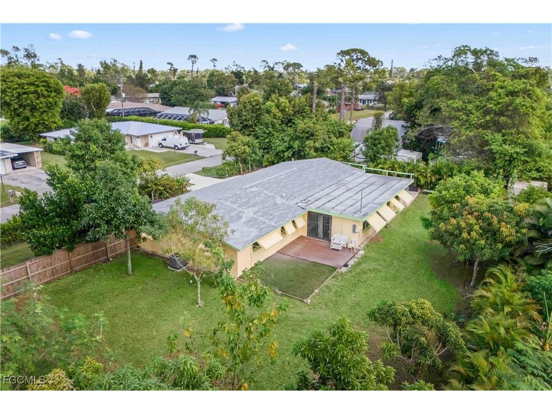 2248 Ephraim Avenue Fort Myers FL 33907 2025016434 image4