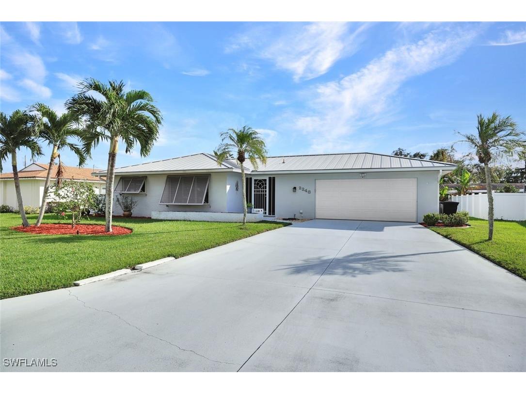 2248 Harvard Avenue Fort Myers FL 33907 224086477 image1