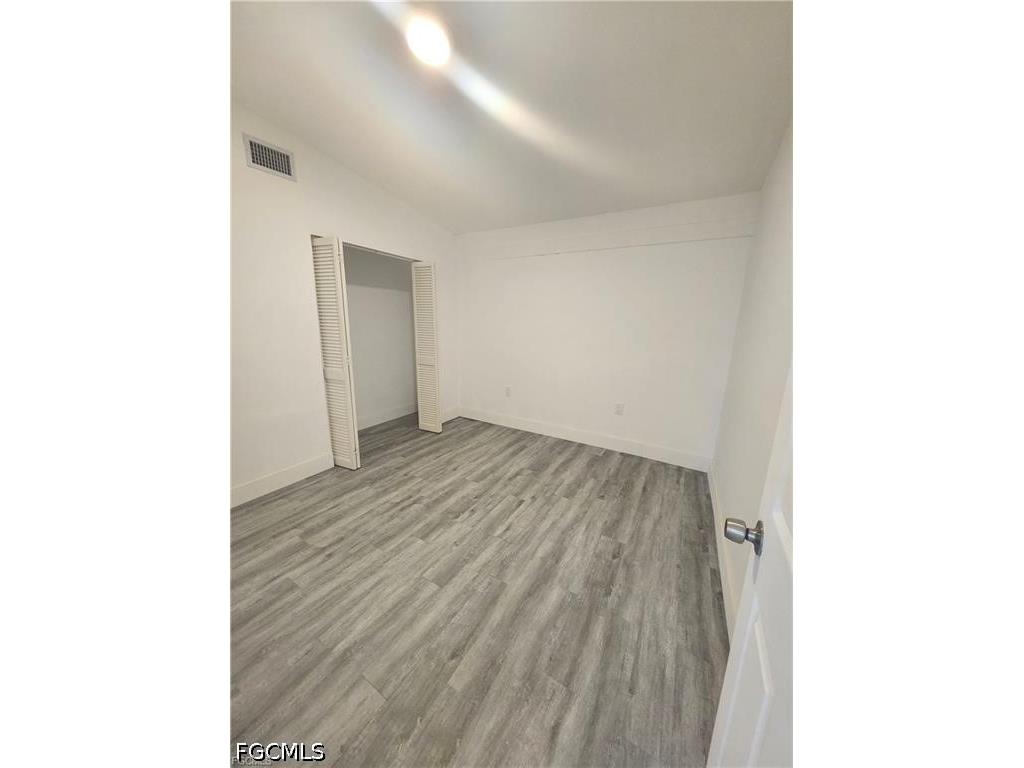 2248 Marina Park Drive Fort Myers FL 33905 2026021767 image8