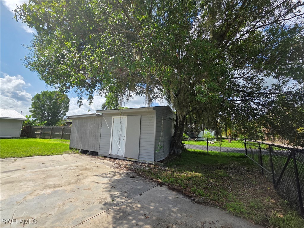 2248 Marina Park Drive Fort Myers FL 33905 225054336 image3