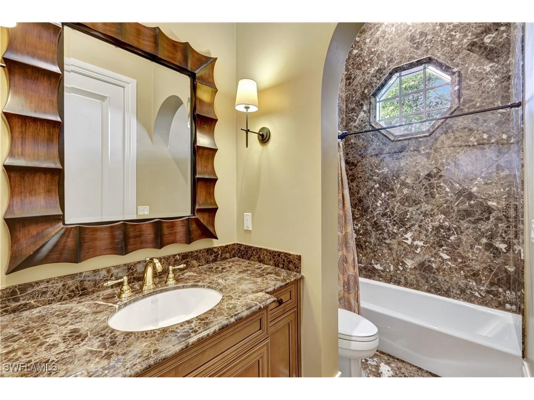 2249 Miramonte Court Naples FL 34105 225079132 image26