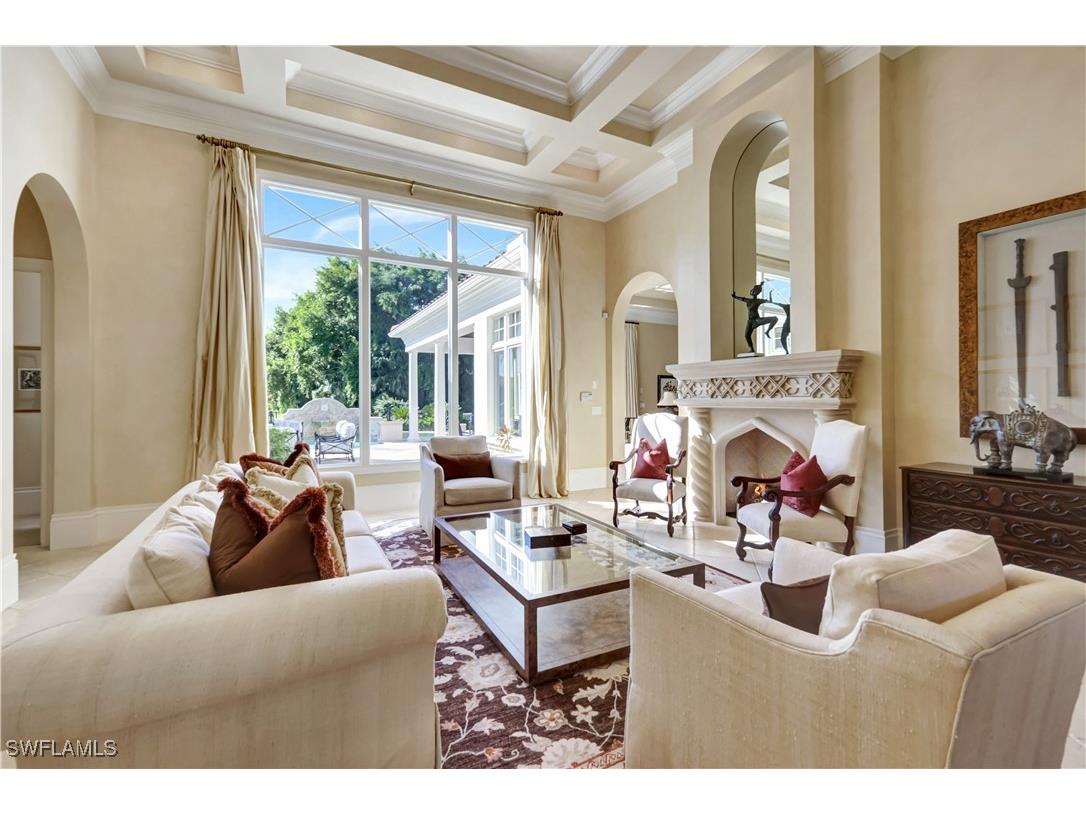 2249 Miramonte Court Naples FL 34105 225079132 image5