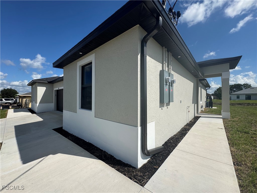 225/227 Hightower Avenue S Lehigh Acres FL 33973 2025016700 image8