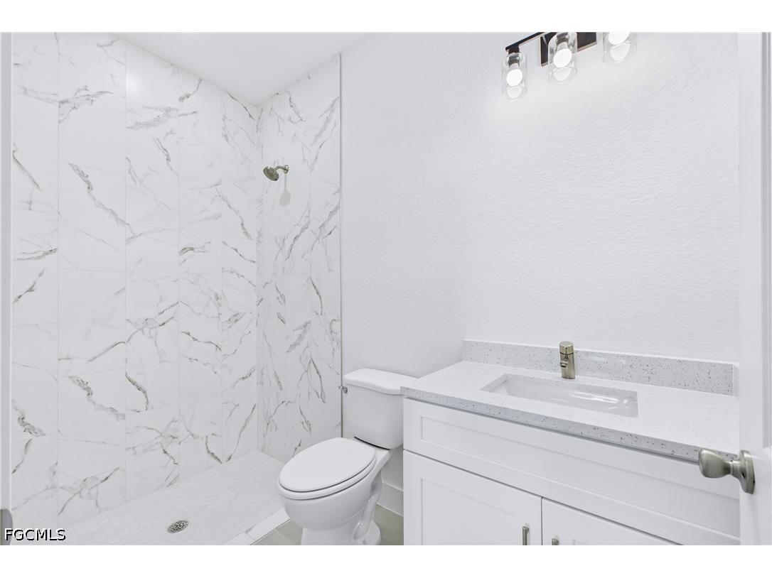 225/227 Hightower Avenue S Lehigh Acres FL 33973 2026023589 image20