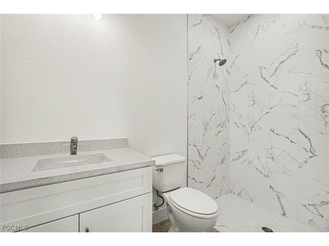 225/227 Ivan Avenue S Lehigh Acres FL 33973 2026010456 image18