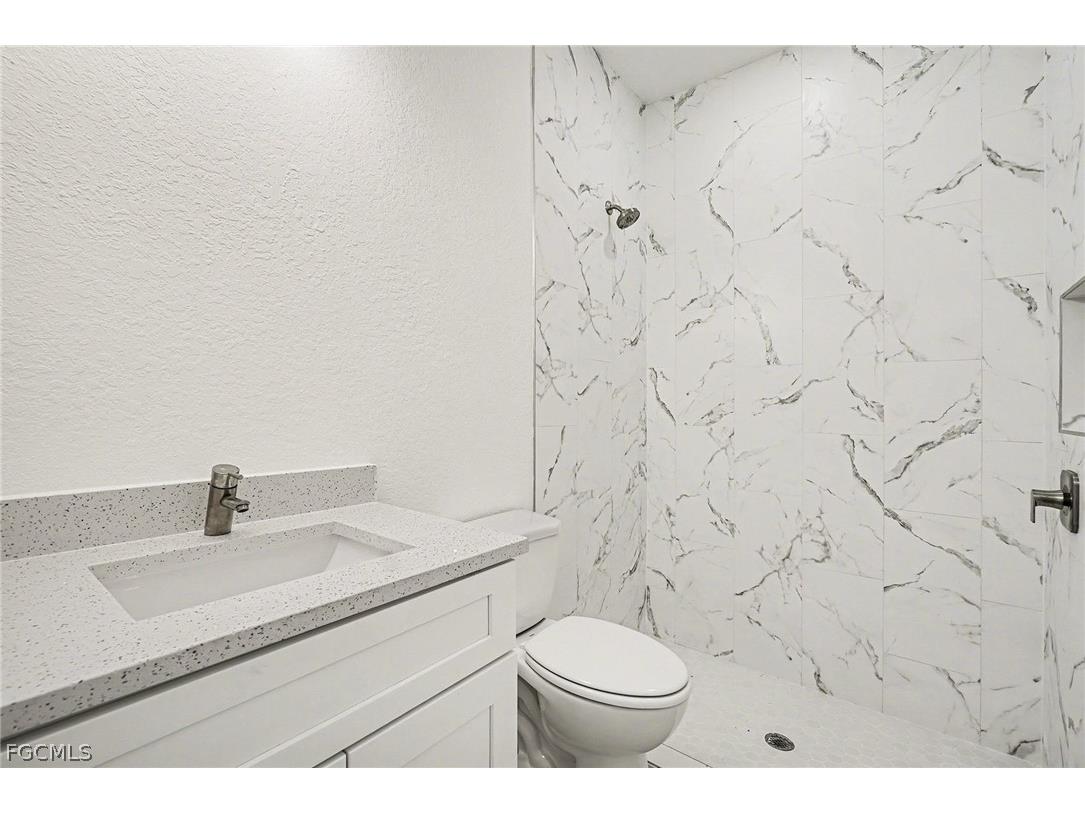 225/227 Ivan Avenue S Lehigh Acres FL 33973 2026010456 image31