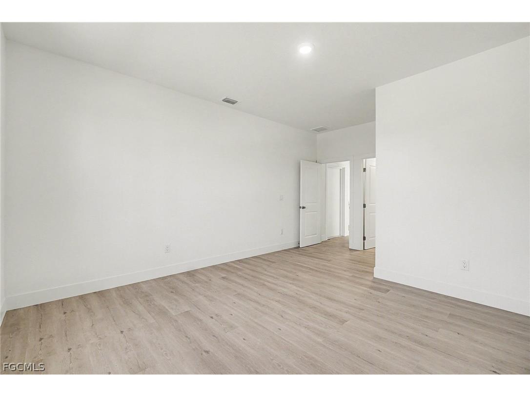 225/227 Ivan Avenue S Lehigh Acres FL 33973 2026010456 image33