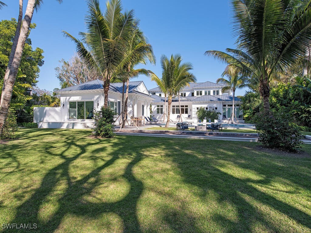 225 4th Avenue N Naples FL 34102 226000030 image40