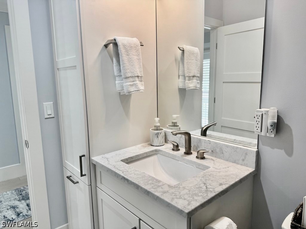 225 5th Avenue S #103 Naples FL 34102 226021821 image16
