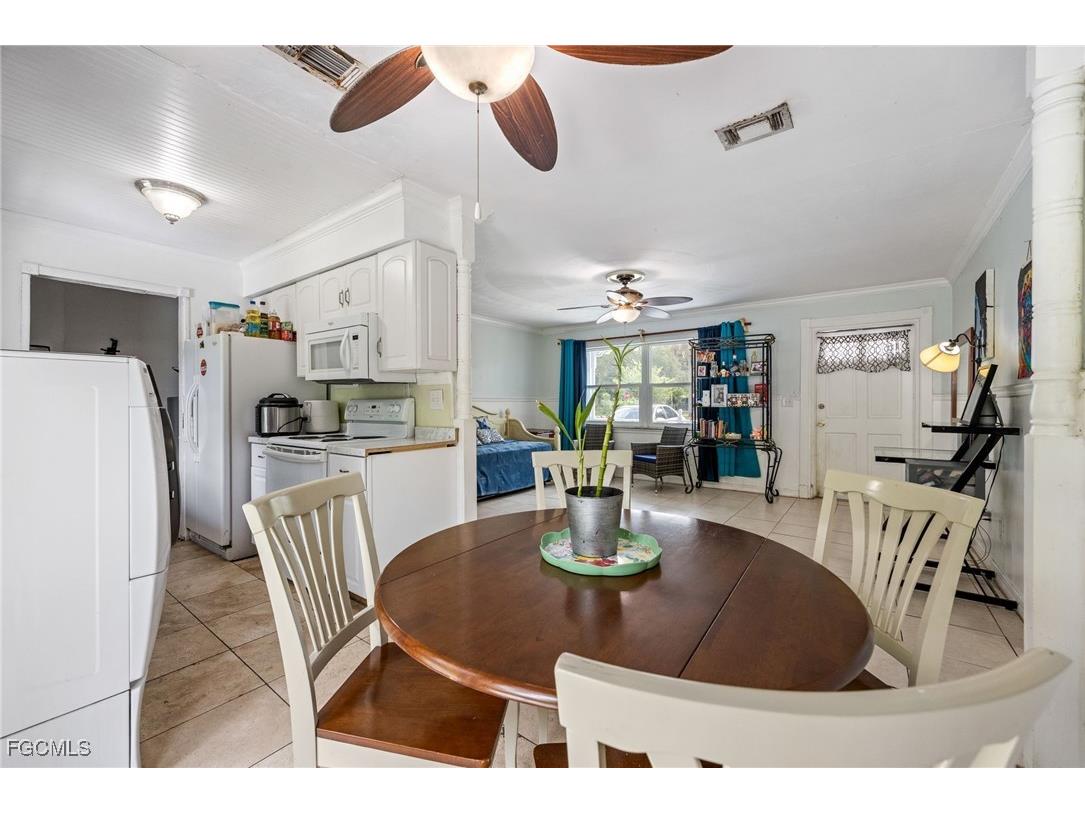 225 Avacado Court Fort Myers FL 33905 2025012890 image11