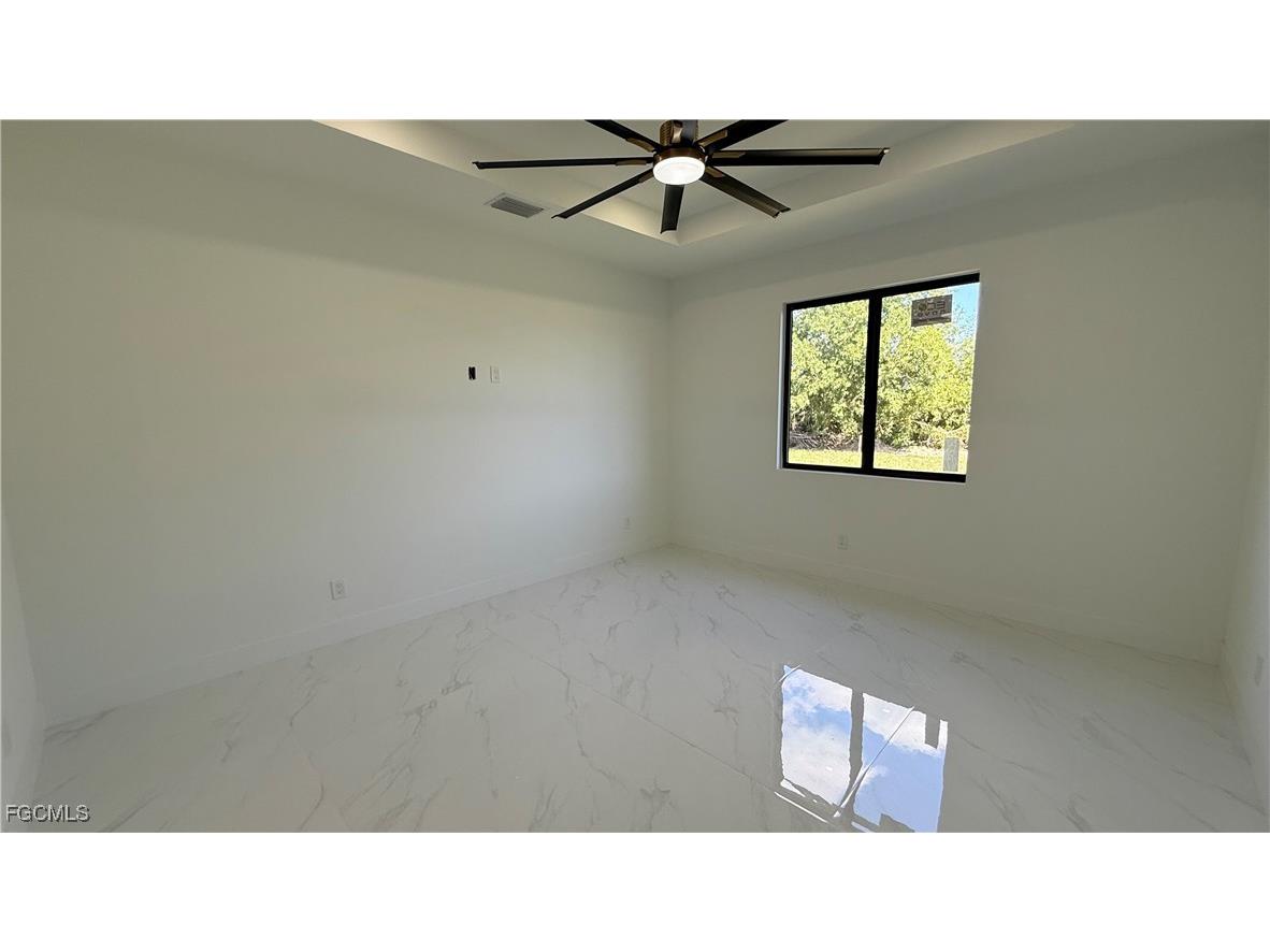 225 Chiquita Boulevard N Cape Coral FL 33993 2025016369 image11