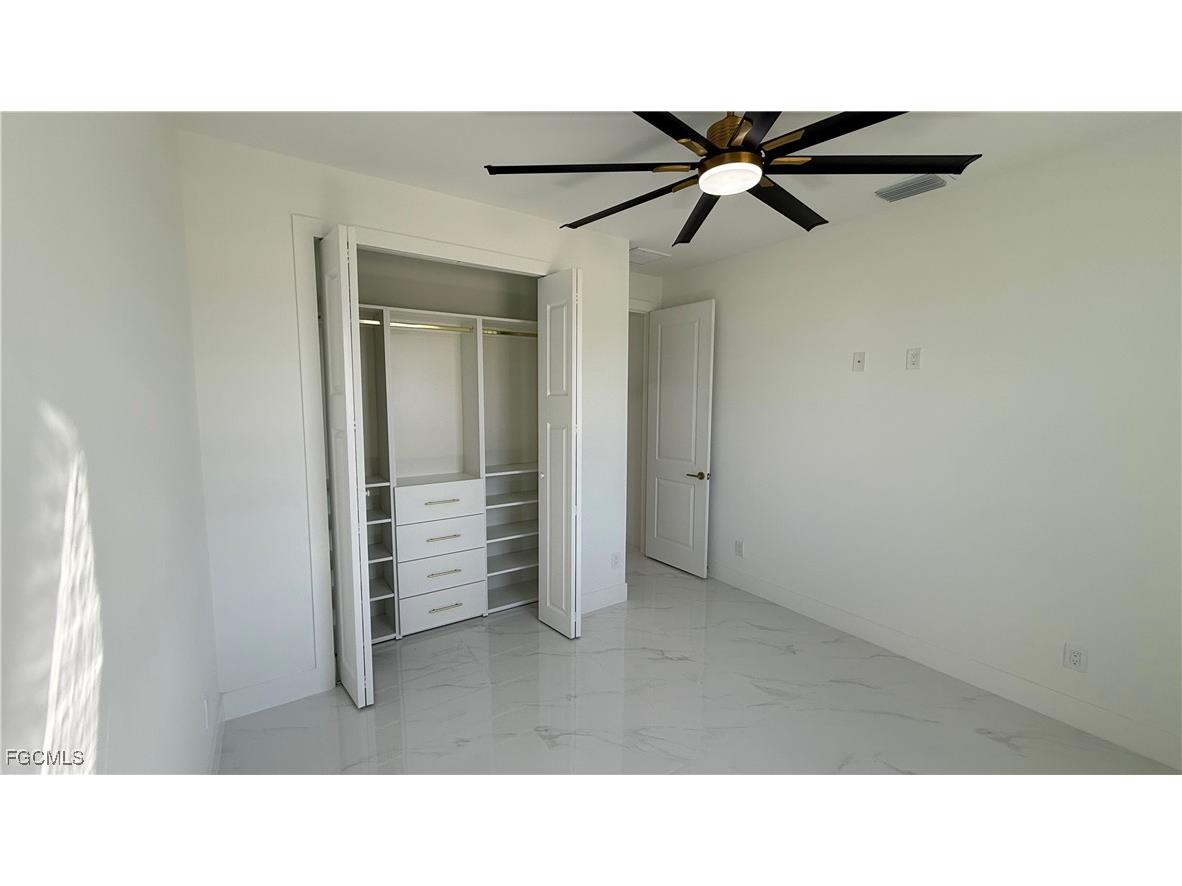 225 Chiquita Boulevard N Cape Coral FL 33993 2025016369 image24