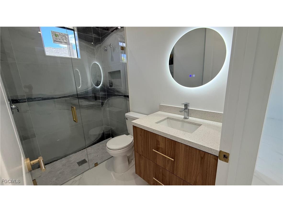 225 Chiquita Boulevard N Cape Coral FL 33993 2025016369 image26