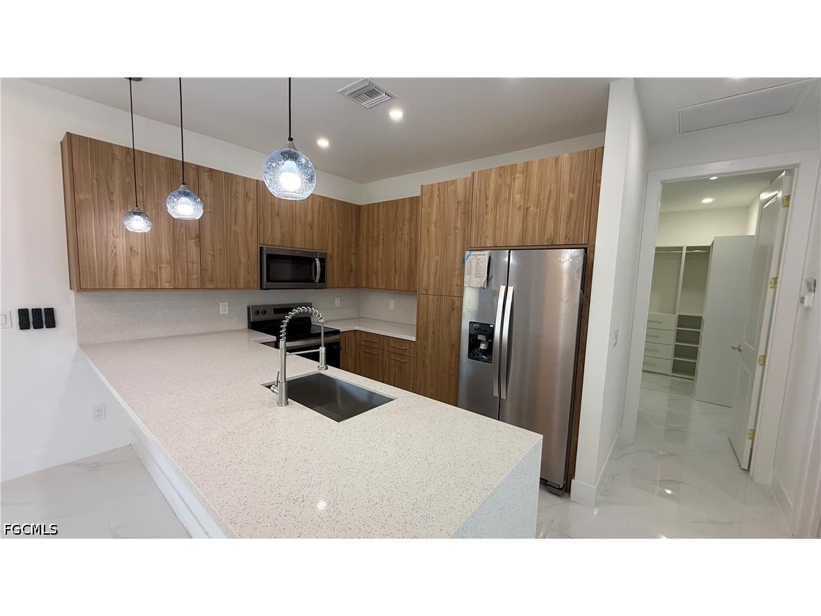 225 Chiquita Boulevard N Cape Coral FL 33993 2026019251 image31