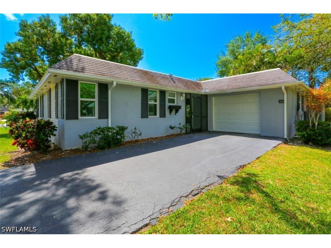 225 Georgetown Boulevard Naples FL 34112 226019826 image6