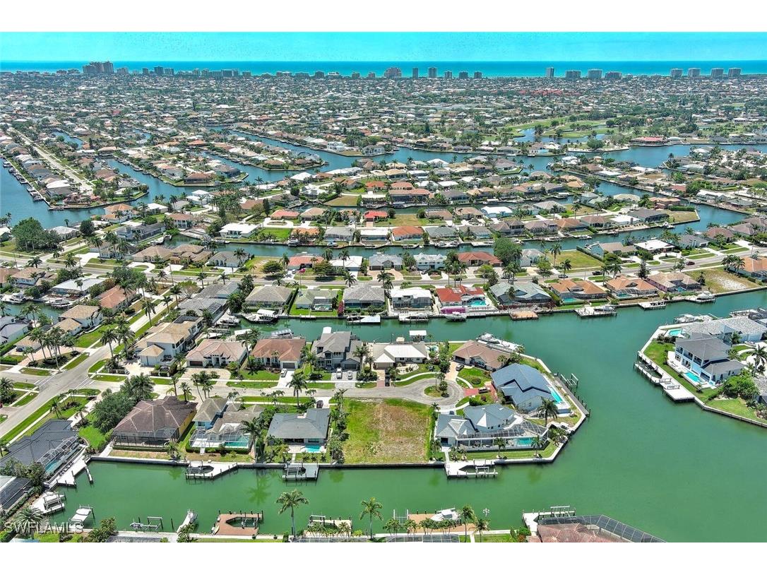225 Geranium Court Marco Island FL 34145 225040070 image5