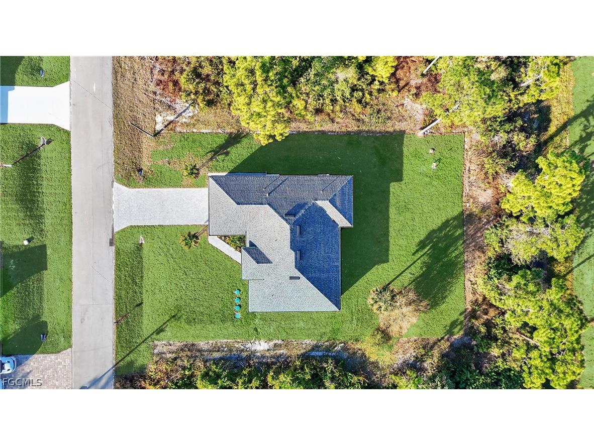 225 Lomax Avenue S Lehigh Acres FL 33974 2026001140 image37