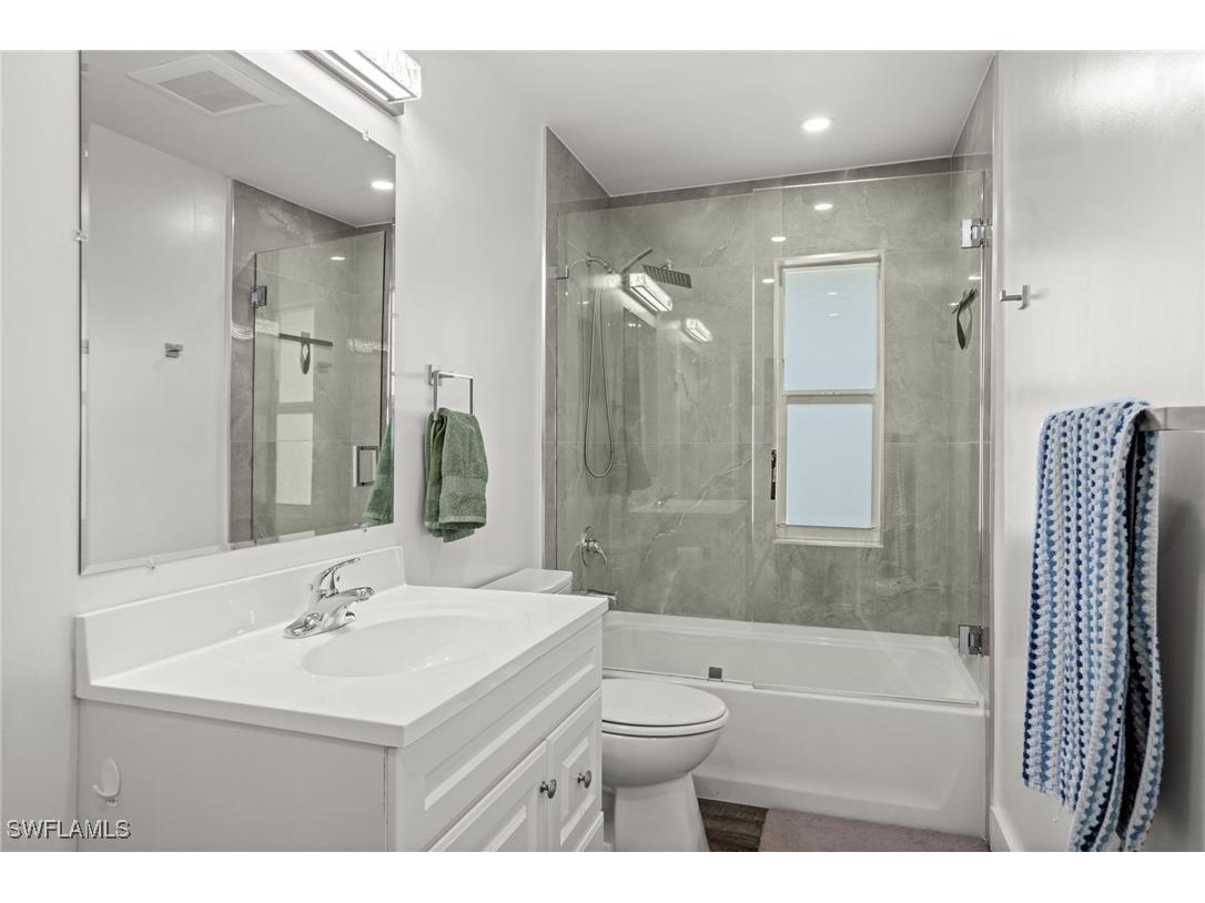 225 Memory Ln #2464 Naples FL 34112 225082993 image21