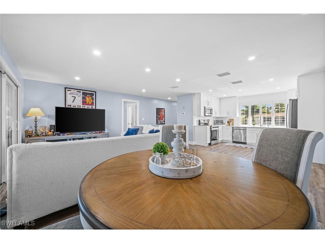 225 Memory Ln #2464 Naples FL 34112 225082993 image28