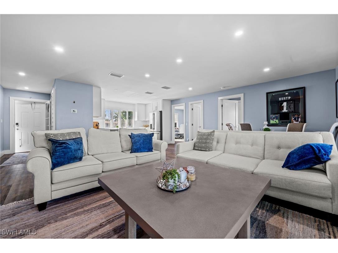 225 Memory Ln #2464 Naples FL 34112 225082993 image3