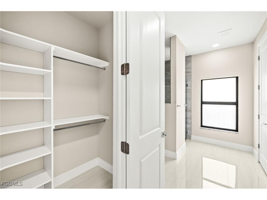 225 NE 8th Terrace Cape Coral FL 33909 2025025080 image18