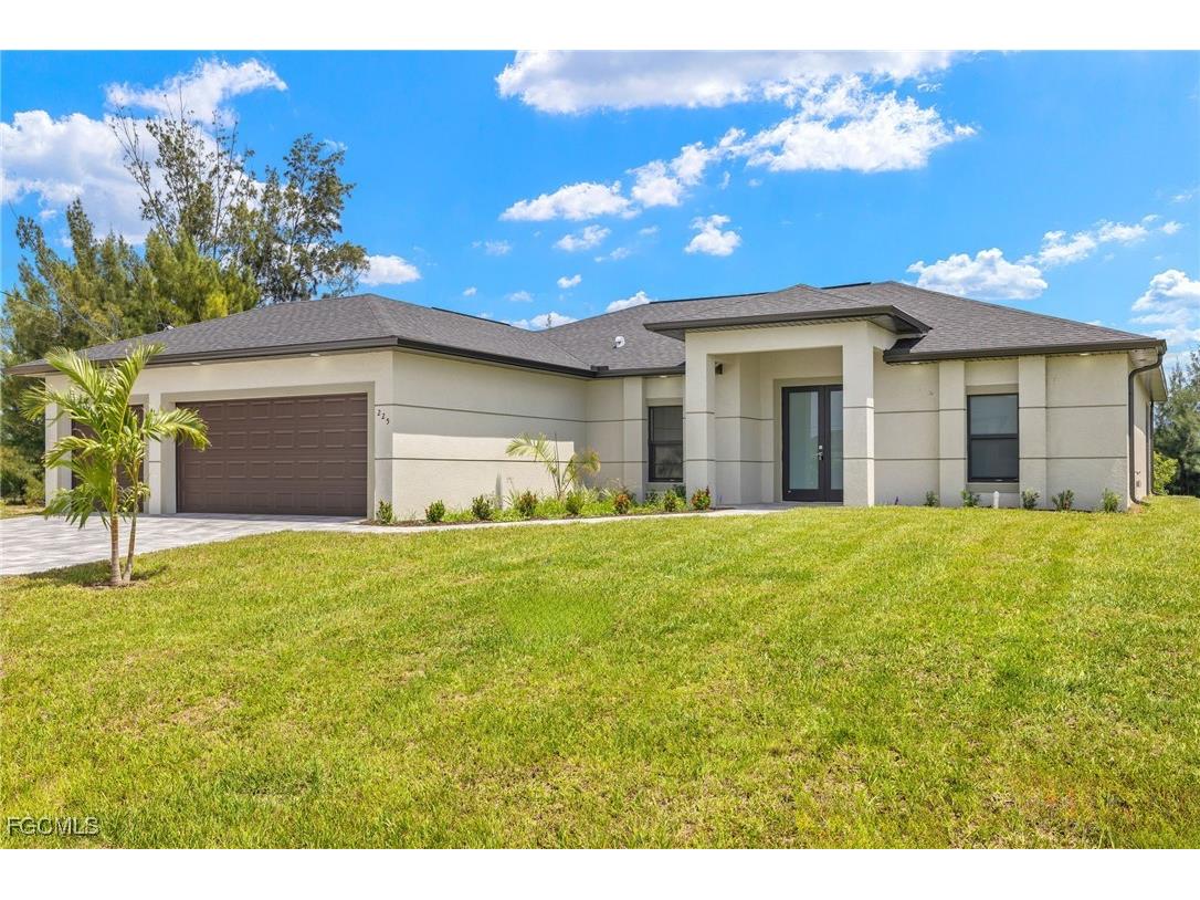 225 NE 8th Terrace Cape Coral FL 33909 2025025080 image2