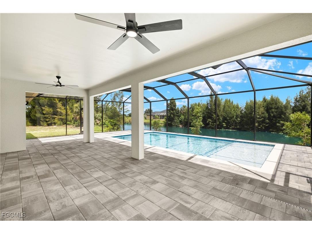 225 NE 8th Terrace Cape Coral FL 33909 2025025080 image25
