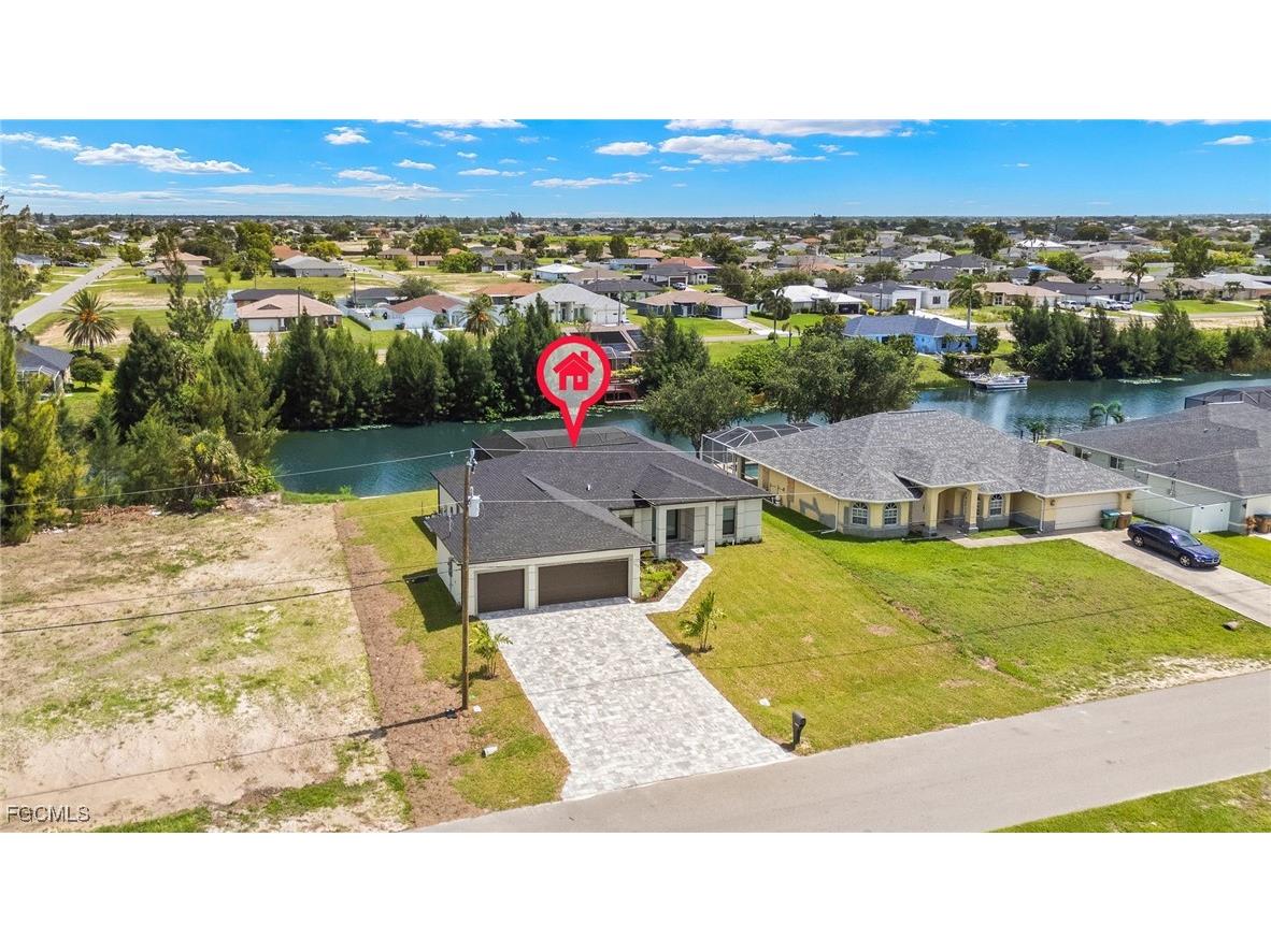 225 NE 8th Terrace Cape Coral FL 33909 2025025080 image30