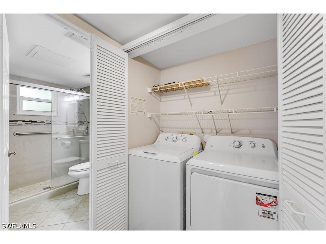 225 Robin Hood Circle #101 Naples FL 34104 226020731 image15