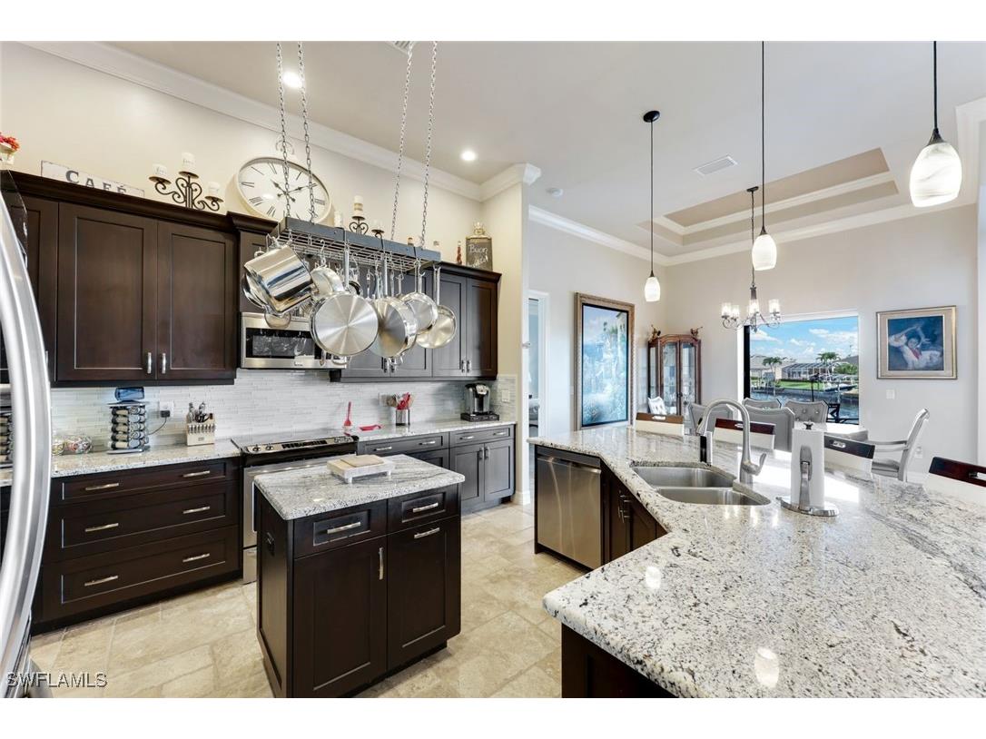 225 SW 12th Terrace Cape Coral FL 33991 225046845 image10