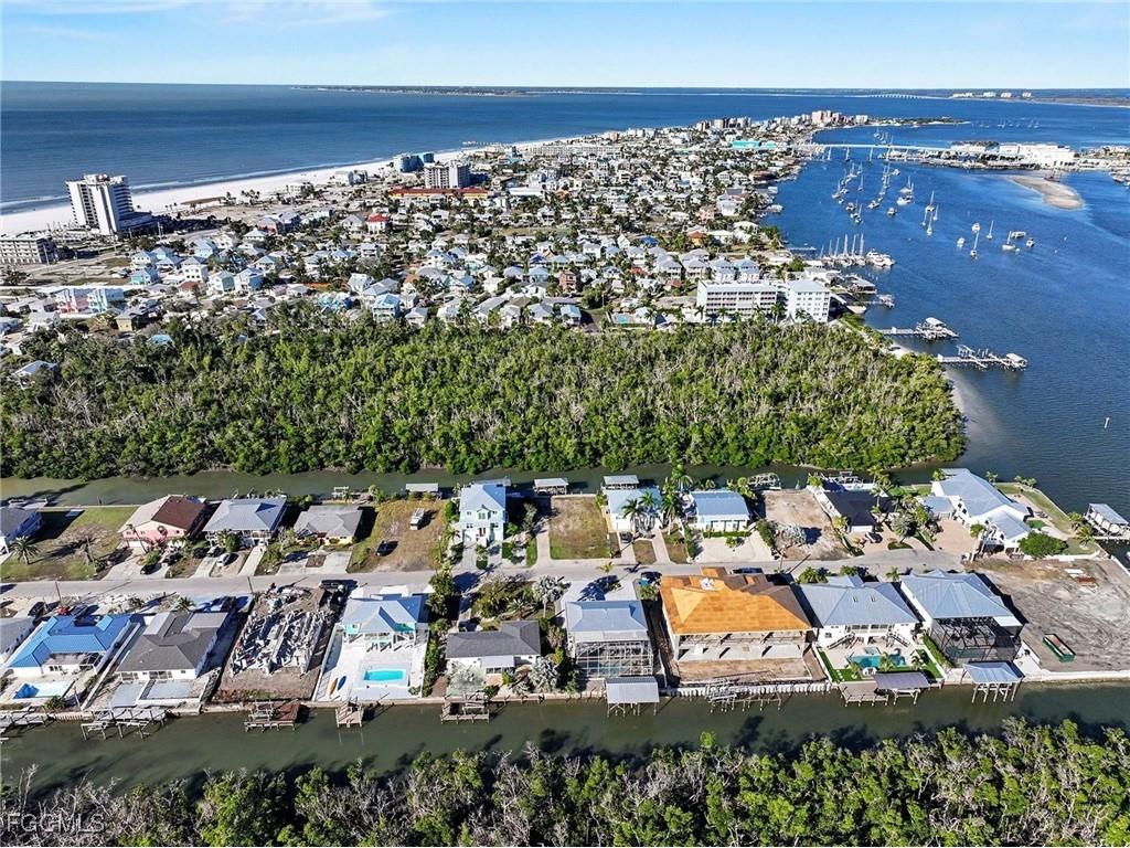 225 Tropical Shore Way Fort Myers Beach FL 33931 2026001026 image10