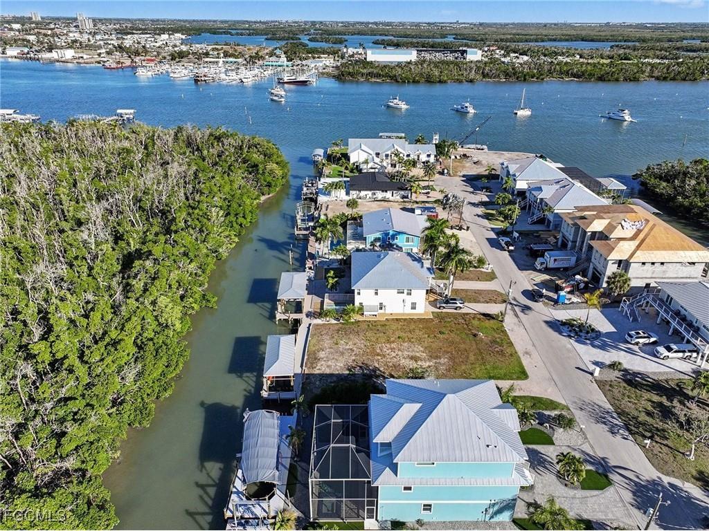 225 Tropical Shore Way Fort Myers Beach FL 33931 2026001026 image8