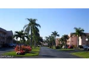 225 Turtle Lake Court #104 Naples FL 34105 223061660 image1