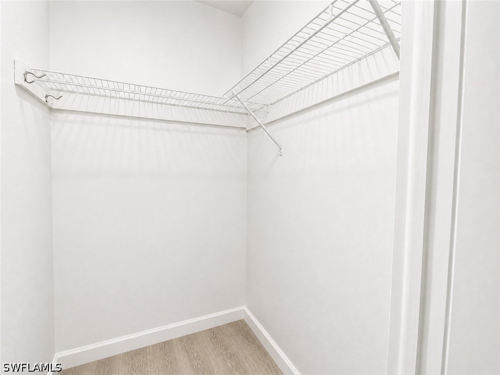 225 Turtle Lake Court #210 Naples FL 34105 226016869 image10