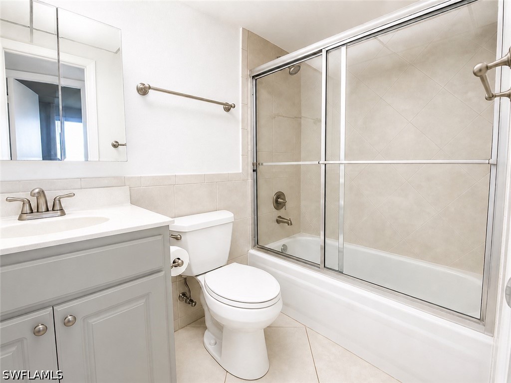 225 Turtle Lake Court #210 Naples FL 34105 226016869 image13