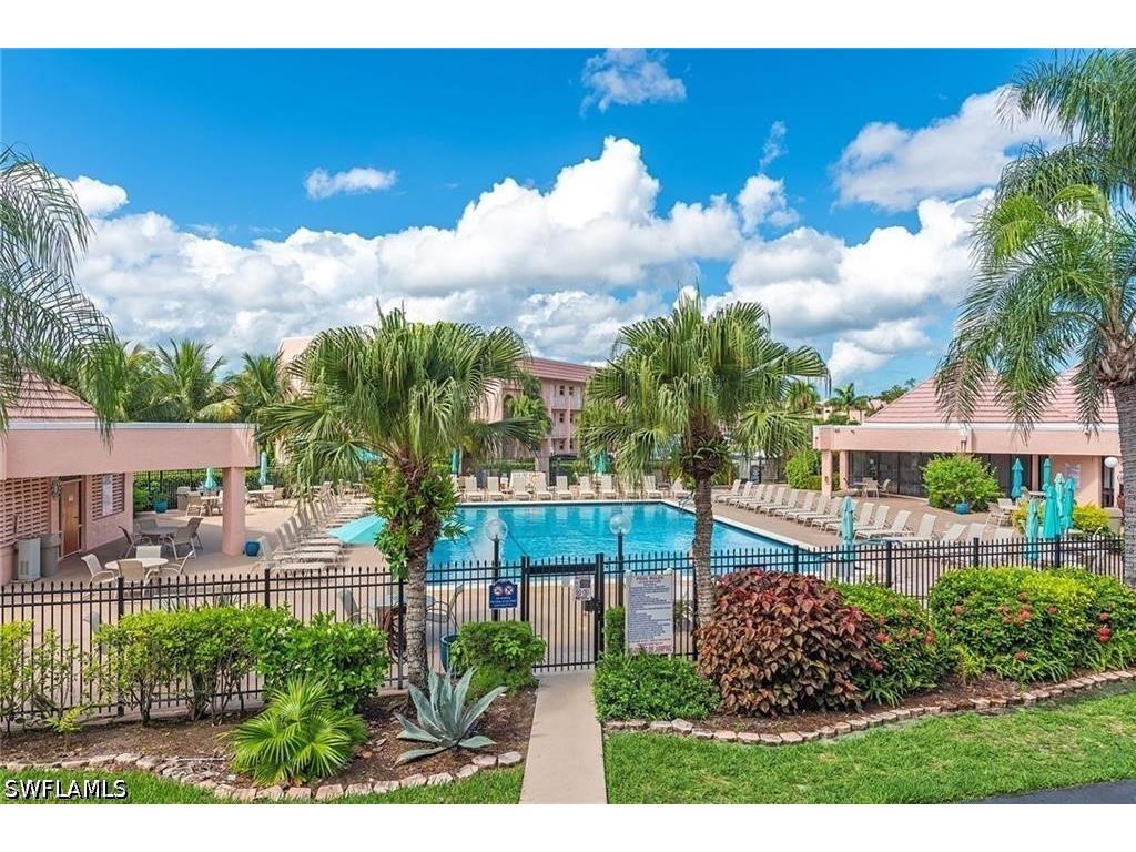 225 Turtle Lake Court #210 Naples FL 34105 226016869 image16