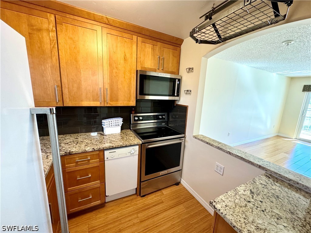 225 Turtle Lake Court #306 Naples FL 34105 226014695 image2