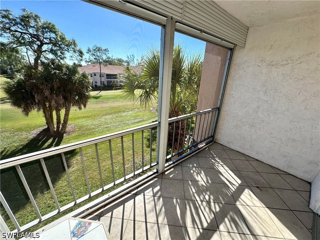 225 Turtle Lake Court #306 Naples FL 34105 226014695 image8