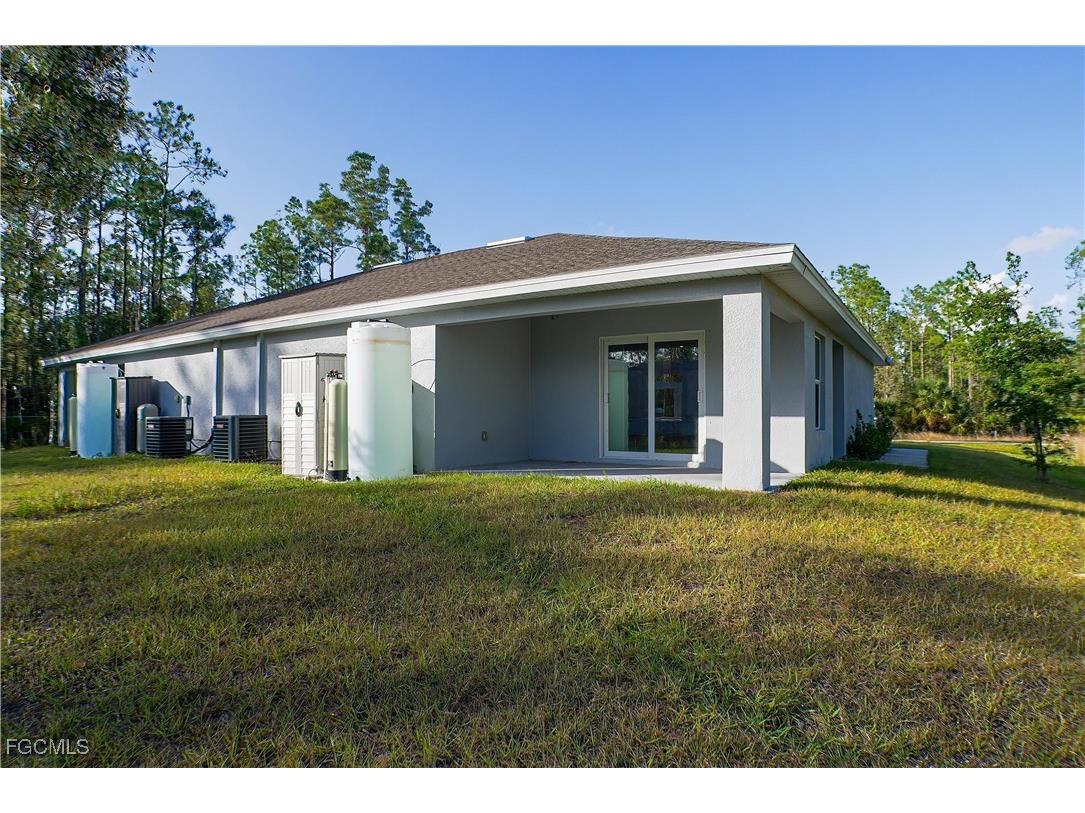 225 Rogers Street Lehigh Acres FL 33972 2025024131 image16