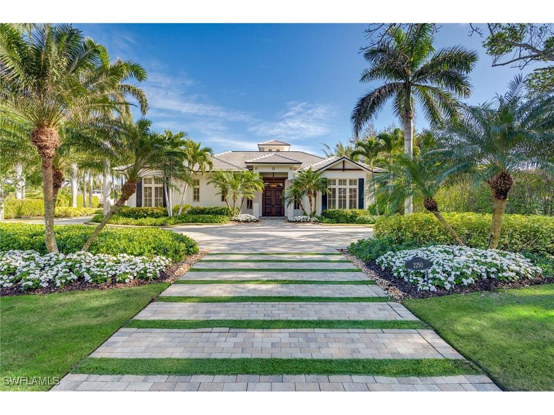 2250 Crayton Road Naples FL 34103 225070924 image1