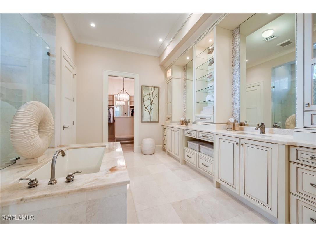 2250 Crayton Road Naples FL 34103 225070924 image24