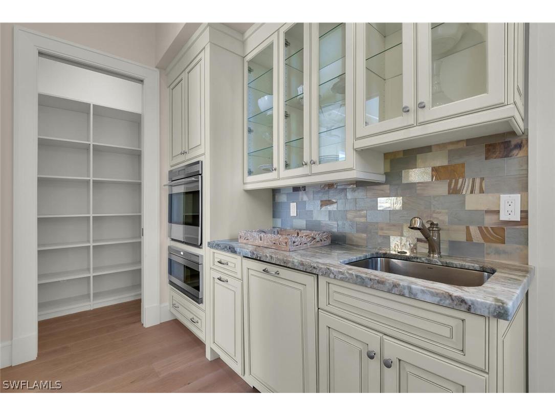 2250 Crayton Road Naples FL 34103 226005127 image27