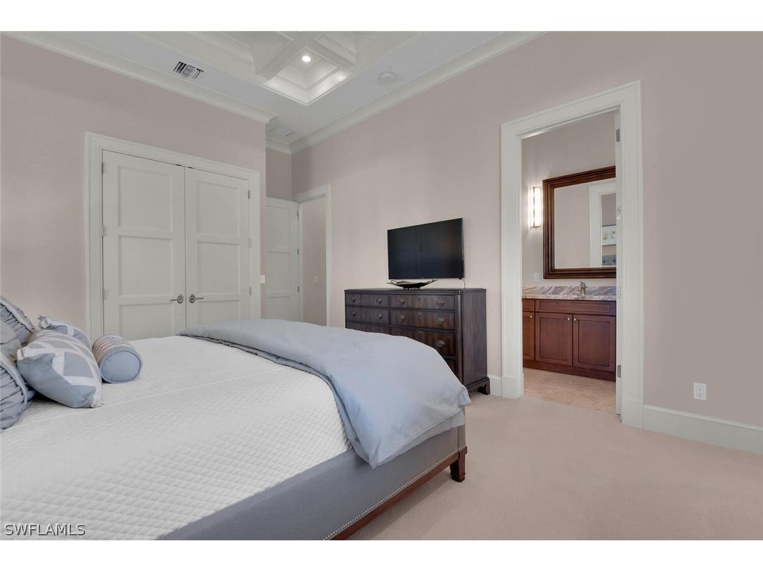 2250 Crayton Road Naples FL 34103 226005127 image36