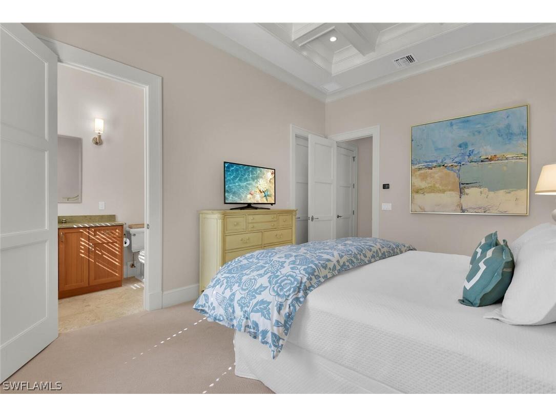 2250 Crayton Road Naples FL 34103 226005127 image39