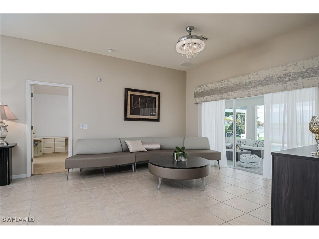 2250 Grove Drive Naples FL 34120 225071653 image12