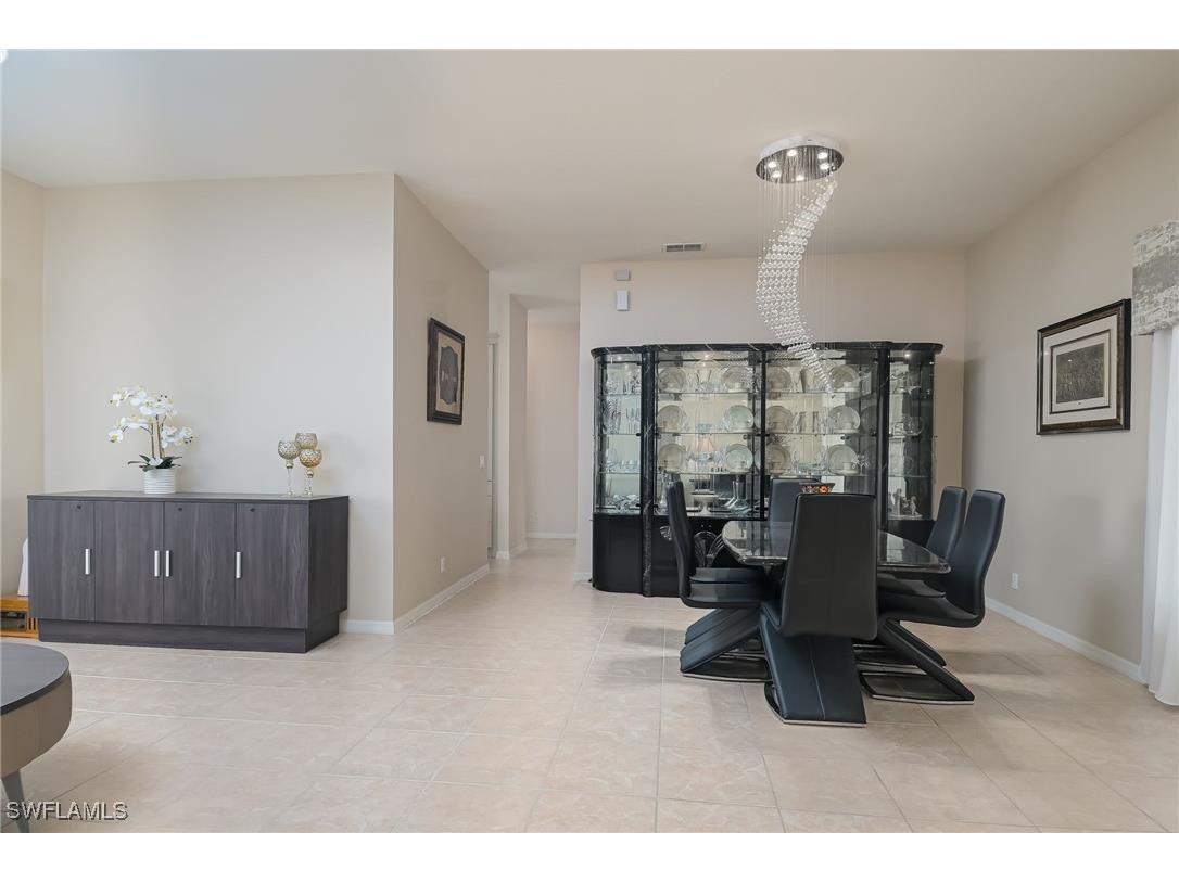 2250 Grove Drive Naples FL 34120 225071653 image15