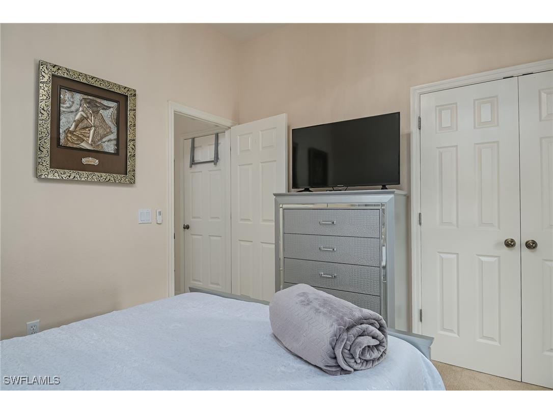 2250 Grove Drive Naples FL 34120 225071653 image25