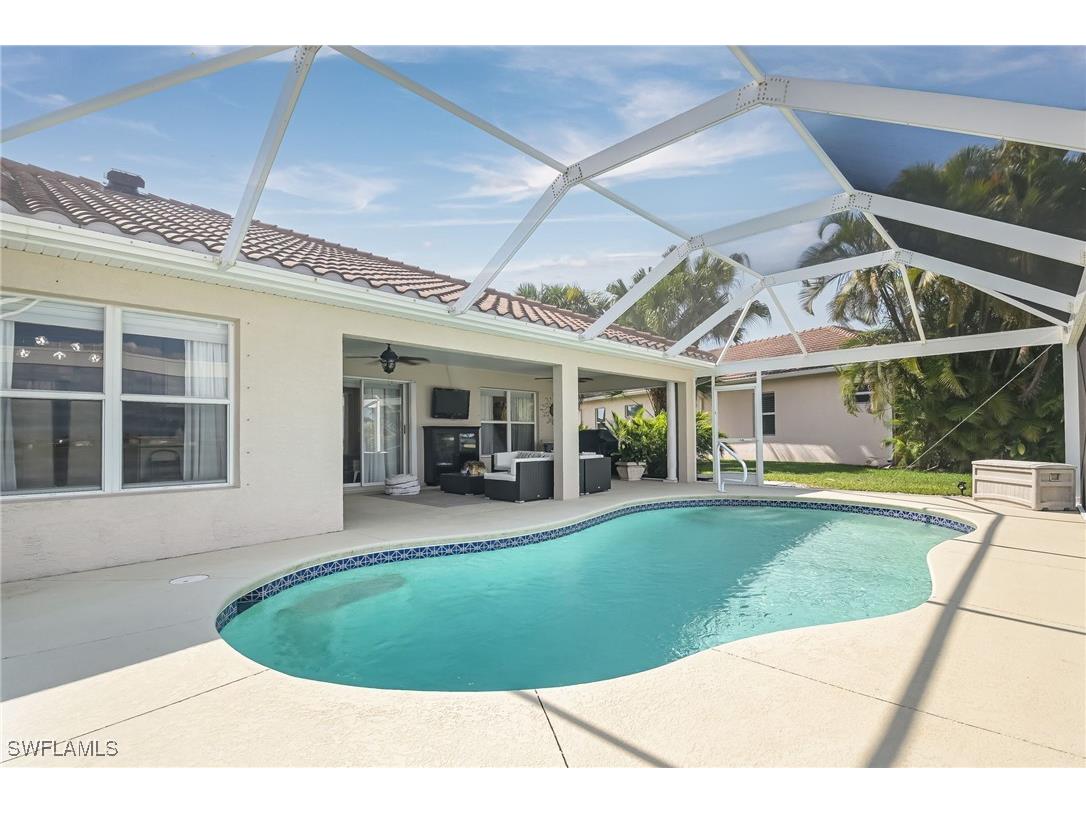 2250 Grove Drive Naples FL 34120 225071653 image30